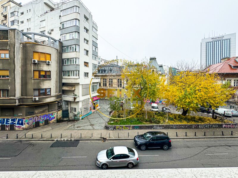 Piata Romana, metrou, 3 camere, nemobilat