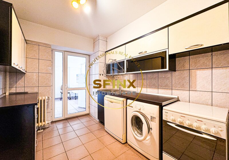 Piata Romana, metrou, 3 camere, nemobilat